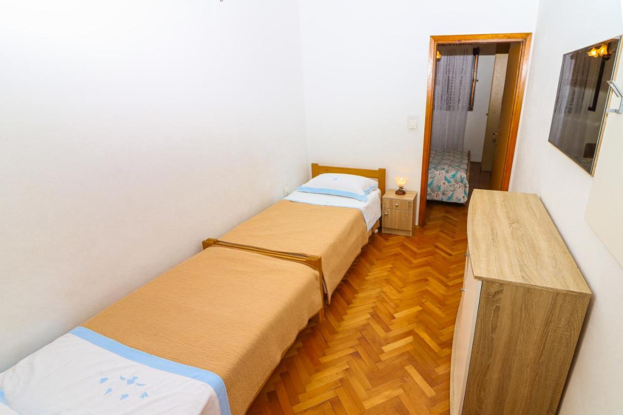 Apartment Marulic In Old Town Baska  Luaran gambar